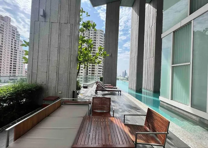 Expansive Modern - Bts Phrom Phong - Ultra Fast Wifi Apartment