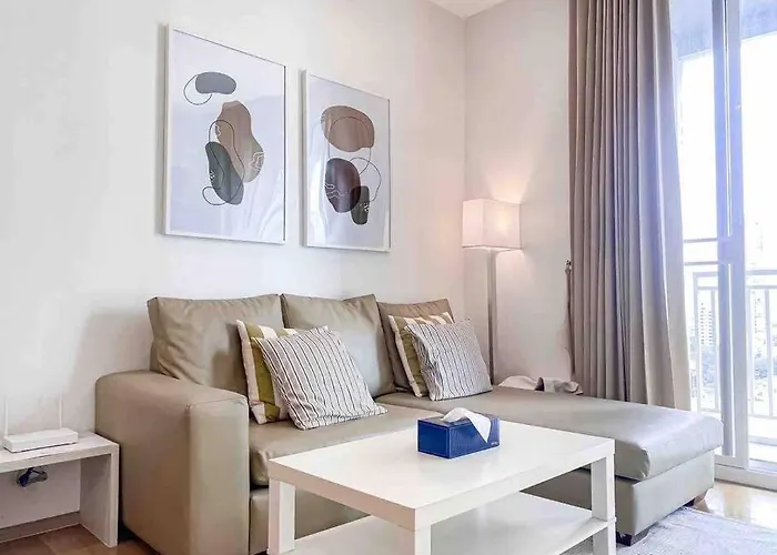 Expansive Modern - Bts Phrom Phong - Ultra Fast Wifi Apartment